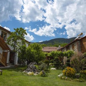 Вила Дихово